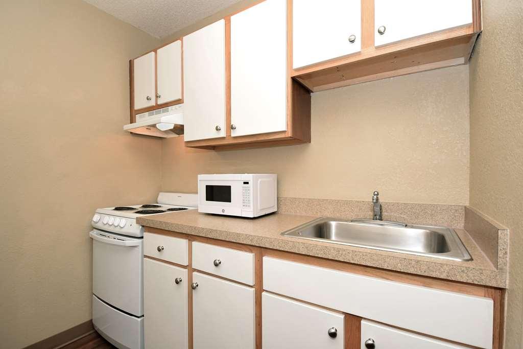 Extended Stay America Select Suites - Des Moines - West Des Moines Clive Стая снимка