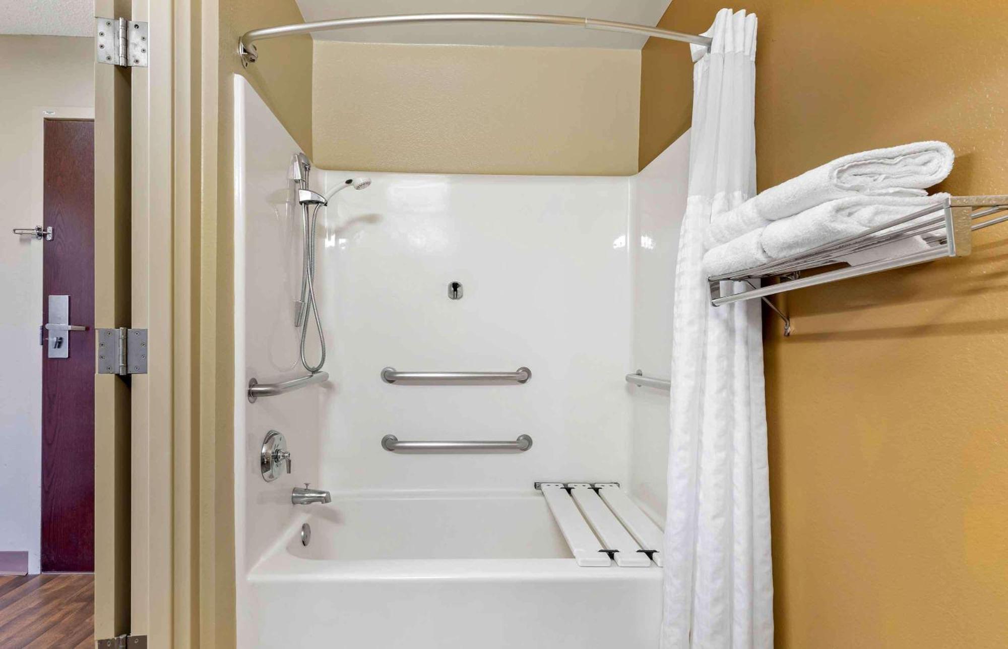 Extended Stay America Select Suites - Des Moines - West Des Moines Clive Екстериор снимка