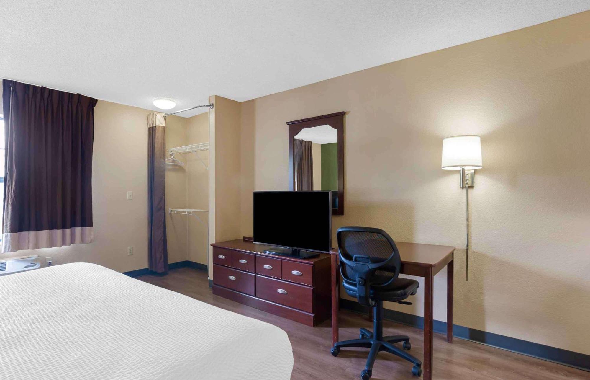 Extended Stay America Select Suites - Des Moines - West Des Moines Clive Екстериор снимка
