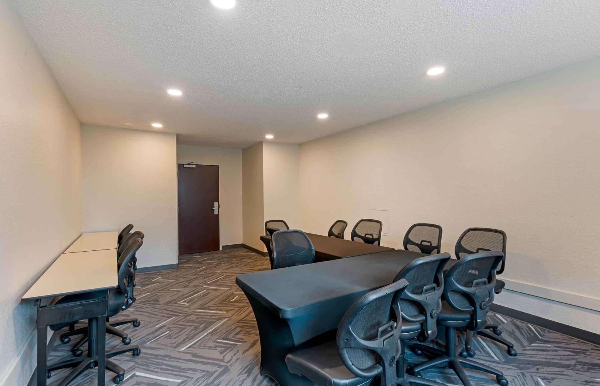 Extended Stay America Select Suites - Des Moines - West Des Moines Clive Екстериор снимка