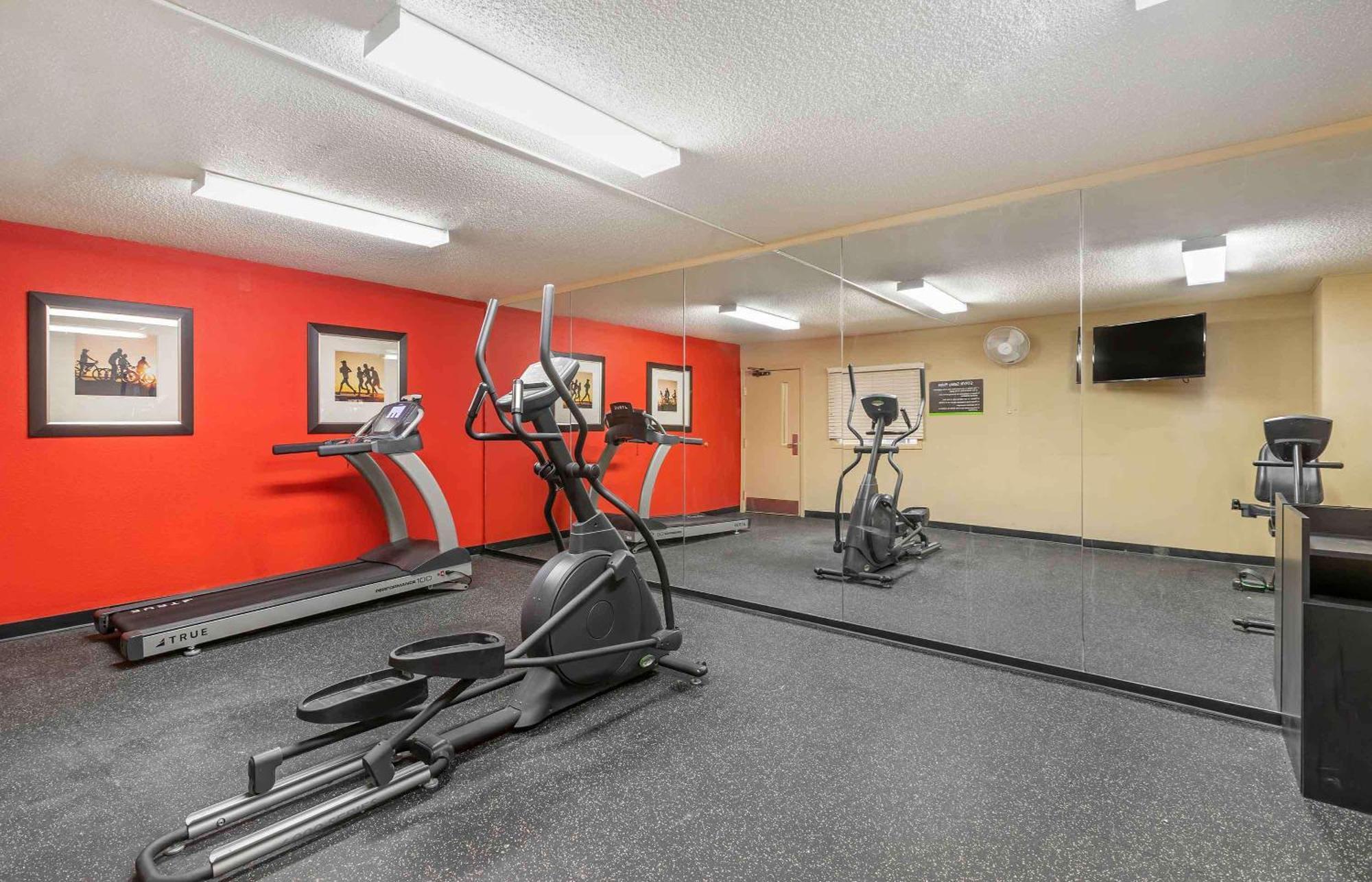 Extended Stay America Select Suites - Des Moines - West Des Moines Clive Екстериор снимка