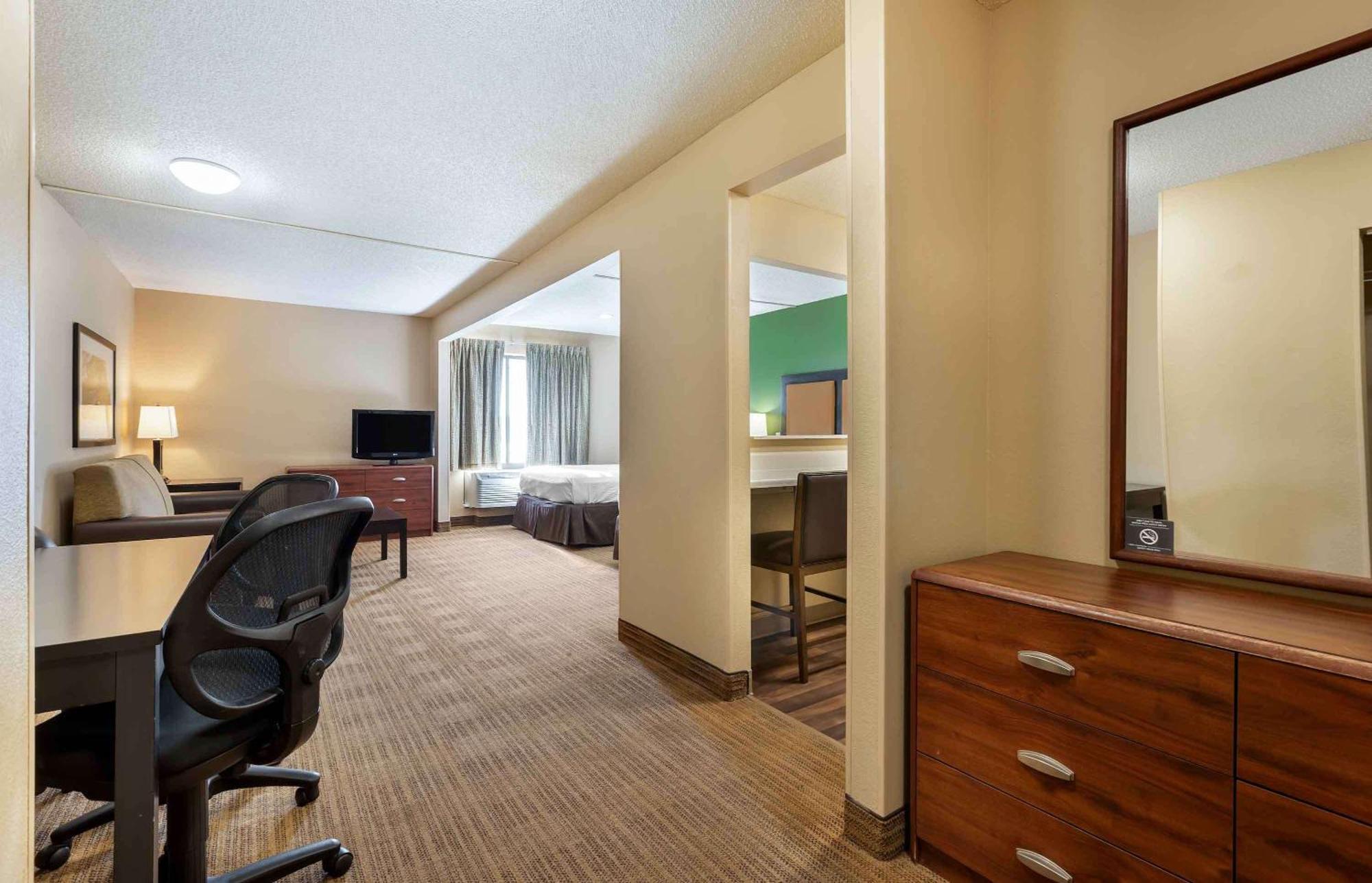 Extended Stay America Select Suites - Des Moines - West Des Moines Clive Екстериор снимка