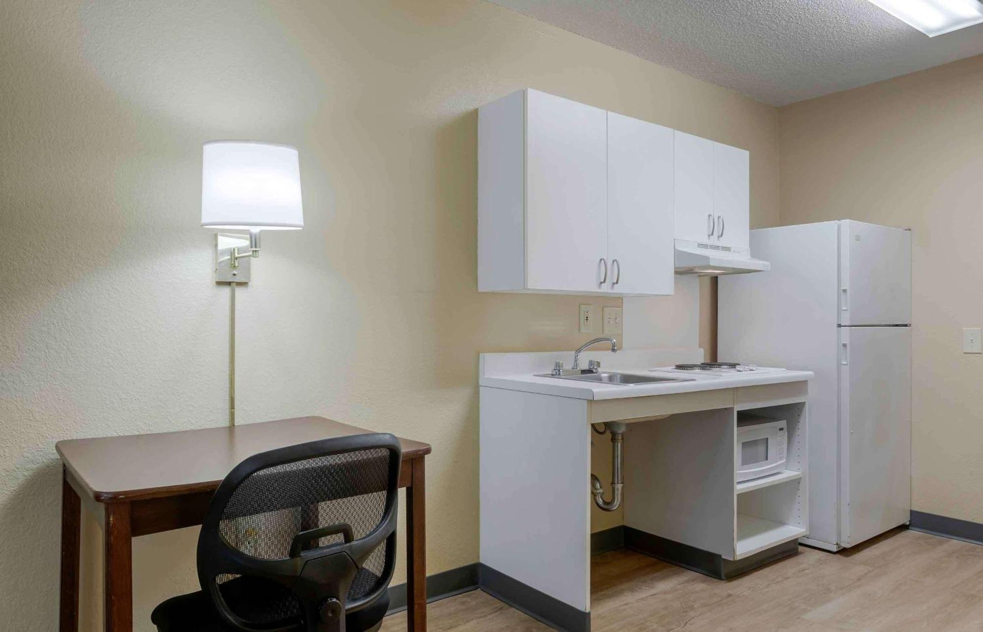 Extended Stay America Select Suites - Des Moines - West Des Moines Clive Екстериор снимка