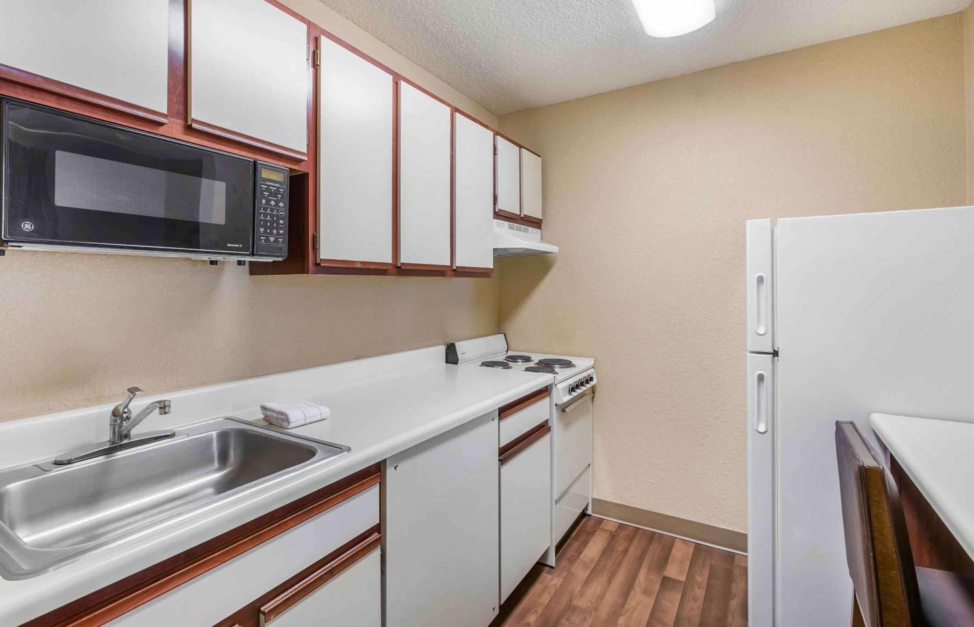 Extended Stay America Select Suites - Des Moines - West Des Moines Clive Екстериор снимка