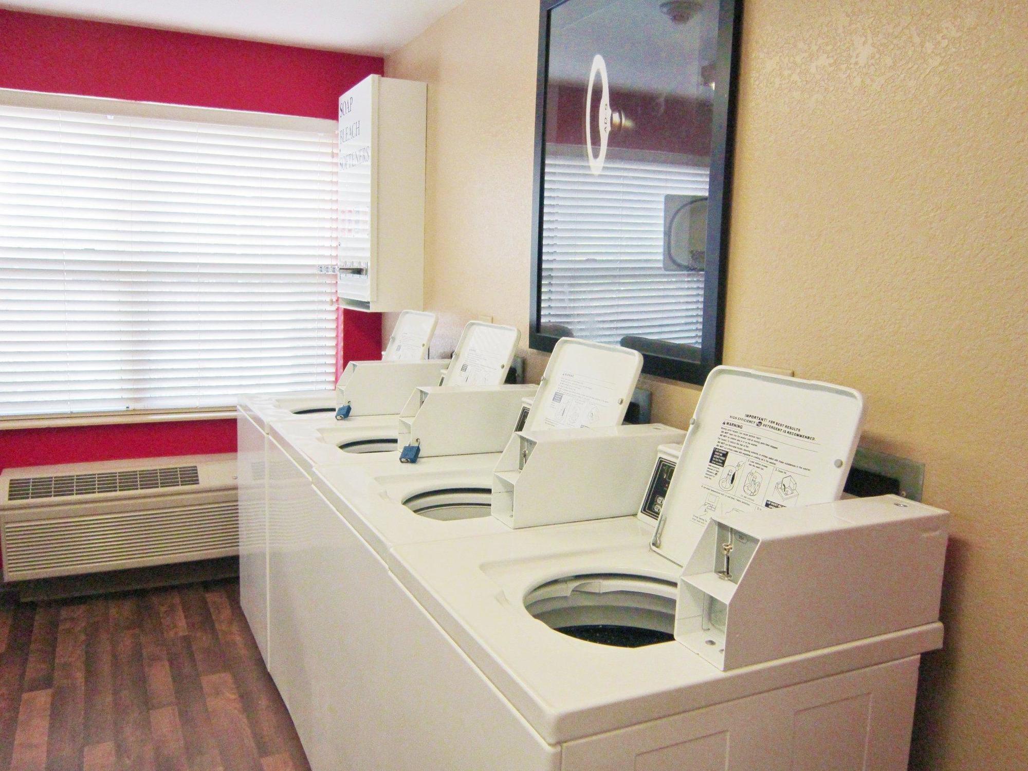 Extended Stay America Select Suites - Des Moines - West Des Moines Clive Екстериор снимка